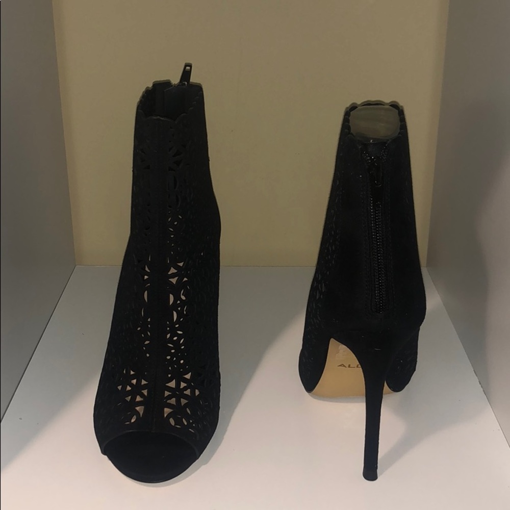 Black Ankle Heels